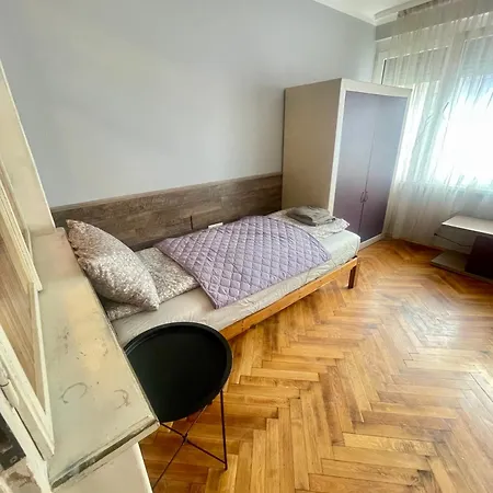 'golden Bird' Apartment, 2 Bedrooms, Super Burgas